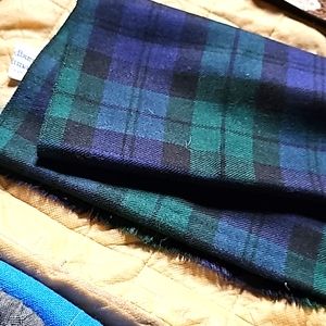 Jedburgh Kiltmakers 100% New Wool scarf 11" x 60" Made in England UK